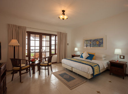 Acajou Hotel - the newly refurbished Deluxe Room 