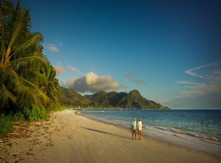 The gorgeous Grand Anse beach - just steps from Dhevatara hotel