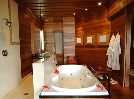 Luxurious bathrooms at Hilton Seychelles Northolme