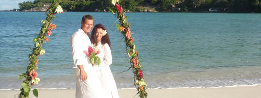 luxury tropical island wedding in Seychelles