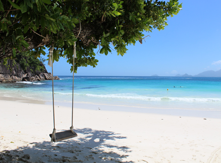  Stunning beach at Four Seasons Seychelles