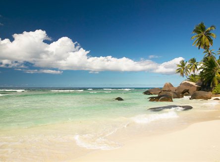 Fabulous beach at Hilton Seychelles Labriz